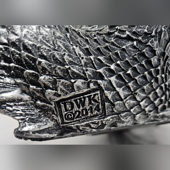 Dragon Fantasy Bottle Holder - Picture 7 of 7